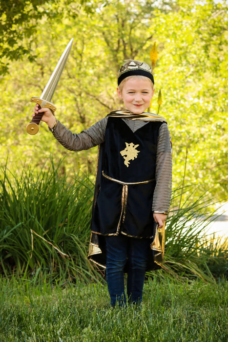 Knight Set with Tunic, Cape and Crown