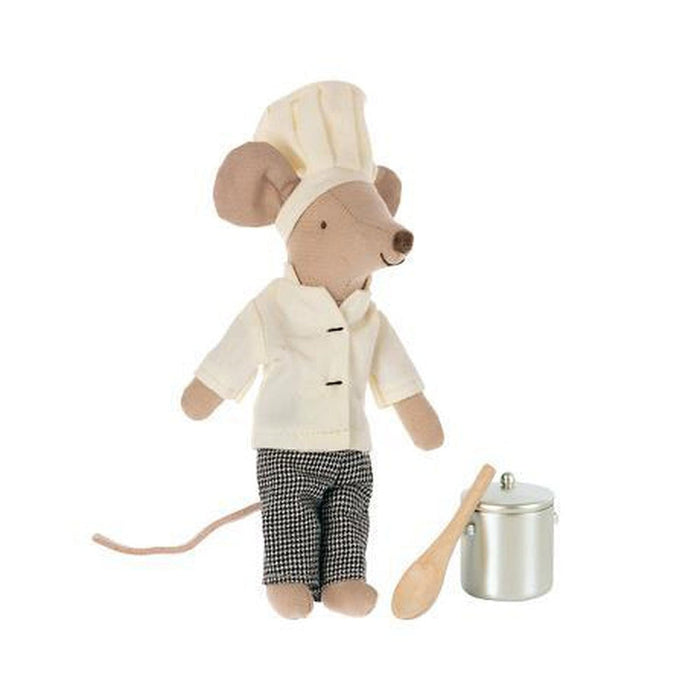 Chef mouse with soup pot and spoon