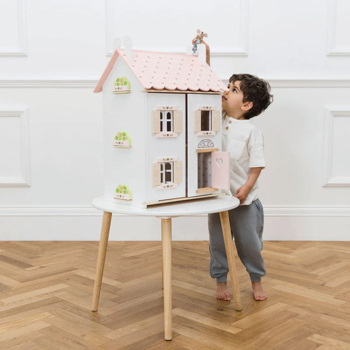 ROSEHEART WOODEN DOLL HOUSE