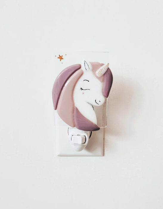 NIGHT LIGHT - SIMONE THE UNICORN - VEILLE SUR TOI