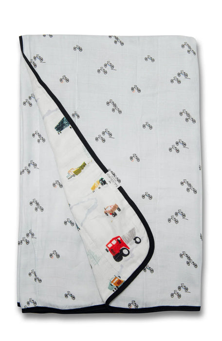 Muslin Quilt- Happy Trucks